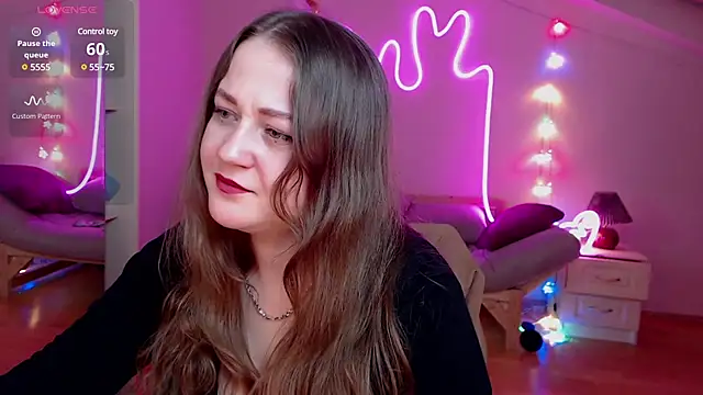 Snapshot of LizzyShine chatting on 30, 1, 2025 LizzyShine online show from 30, 1, 2025