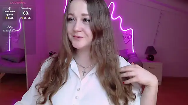 Snapshot of LizzyShine chatting on 14, 3, 2025 LizzyShine online show from 14, 3, 2025