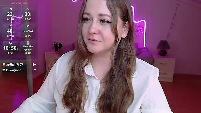 Snapshot of LizzyShine chatting on 14, 3, 2025 LizzyShine online show from 14, 3, 2025