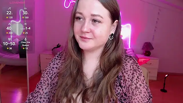 Snapshot of LizzyShine chatting on 19, 3, 2025 LizzyShine online show from 19, 3, 2025