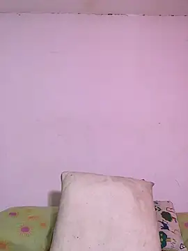 Miss oliviaa online show from 12, 1, 2025