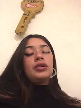 Miss oliviaa online show from 19, 1, 2025