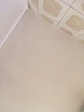 Miss oliviaa online show from 21, 1, 2025