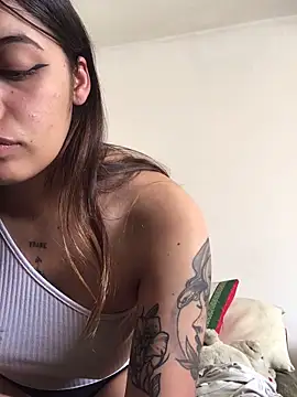 Miss oliviaa online show from 27, 1, 2025