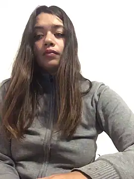 Miss oliviaa online show from 5, 3, 2025