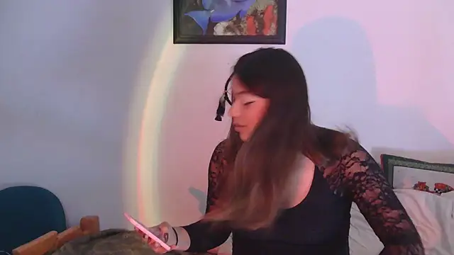 Miss oliviaa online show from 10, 3, 2025