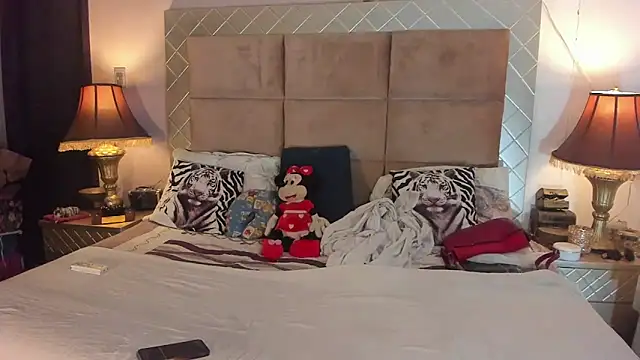 amazing dolltsx online show from 2, 3, 2026