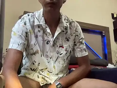 Snapshot of paulkrotz chatting on 19, 10, 2025 paulkrotz online show from 19, 10, 2025