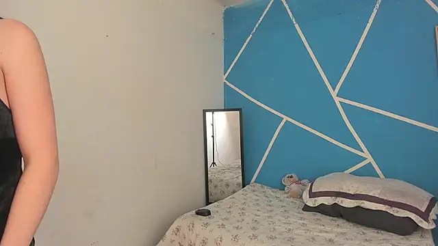 Snapshot of britny_clouds chatting on 20, 1, 2025 britny clouds online show from 20, 1, 2025