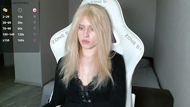 LizaKisses online show from 25, 2, 2026