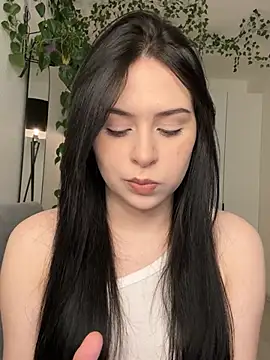 Snapshot of _SweetCandyy chatting on 8, 2, 2025  SweetCandyy online show from 8, 2, 2025