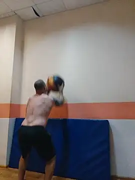 Crek666 online show from 27, 2, 2026