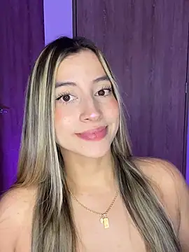 Snapshot of Issabela_G1 chatting on 13, 1, 2026 Issabela G1 online show from 13, 1, 2026