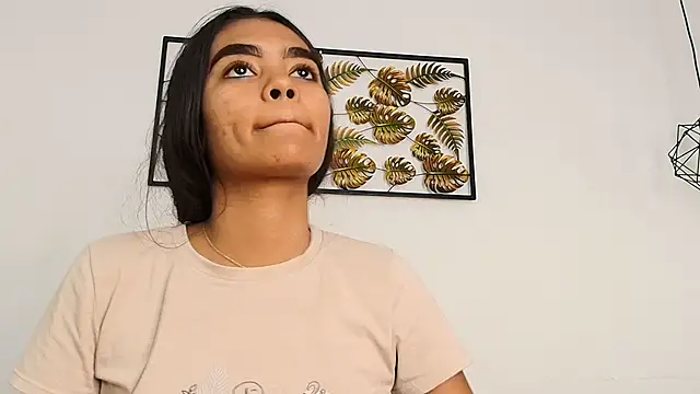 julieta aguilar1 online show from 16, 9, 2025