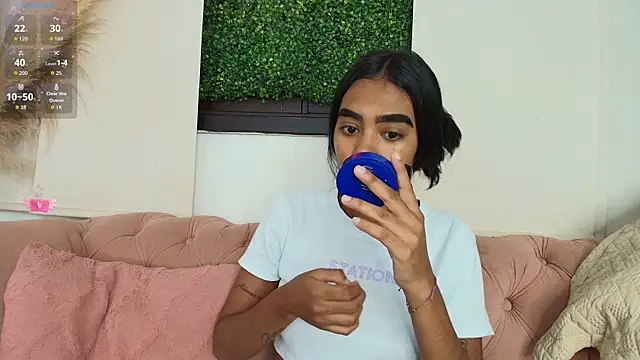 julieta aguilar1 online show from 25, 10, 2025