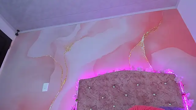 Snapshot of Bella__sweet chatting on 27, 1, 2025 Bella sweet online show from 27, 1, 2025