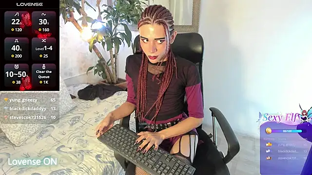 Snapshot of pixy_20 chatting on 13, 12, 2024 pixy 20 online show from 13, 12, 2024