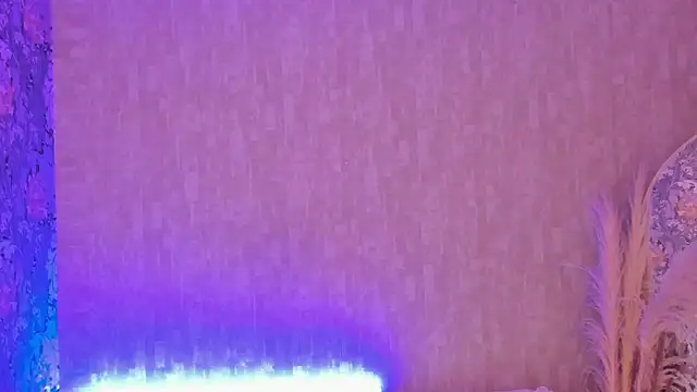 Snapshot of pixy_20 chatting on 3, 10, 2025 pixy 20 online show from 3, 10, 2025