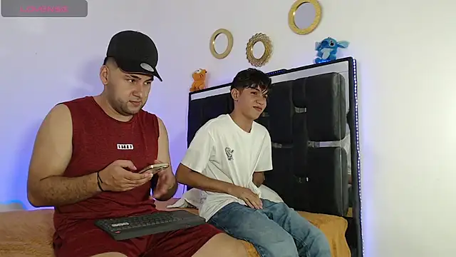 Snapshot of Valerio_22 chatting on 9, 11, 2025 Valerio 22 online show from 9, 11, 2025