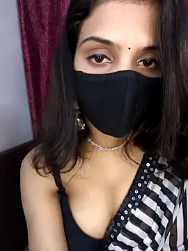 Sexy-ashi online show from 3, 1, 2025