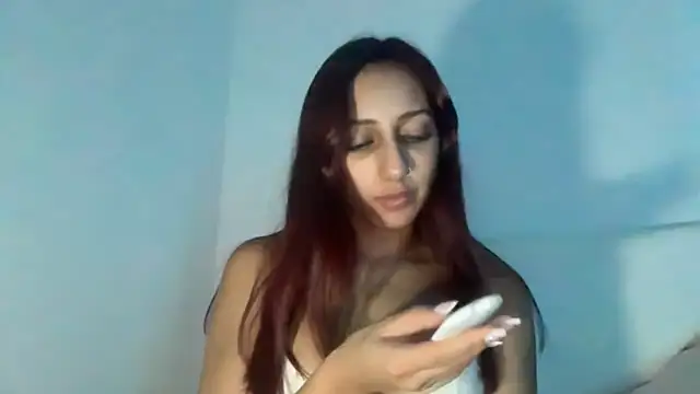 julialupato1606 online show from 21, 10, 2025