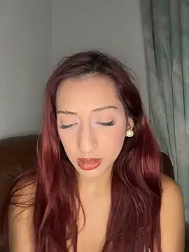 julialupato1606 online show from 3, 2, 2026