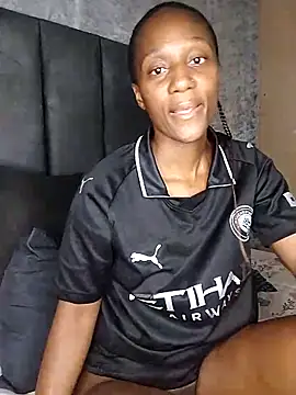 Lucy Blacksilk online show from 7, 1, 2026