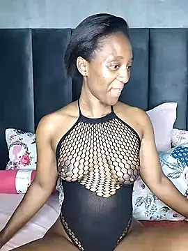 Lucy Blacksilk online show from 4, 2, 2026