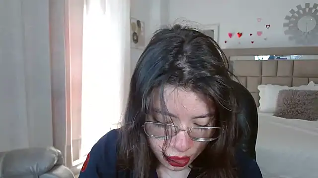 Snapshot of zoecruzz chatting on 9, 9, 2025 zoecruzz online show from 9, 9, 2025