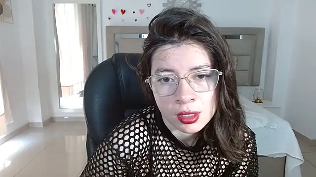 Snapshot of zoecruzz chatting on 26, 9, 2025 zoecruzz online show from 26, 9, 2025