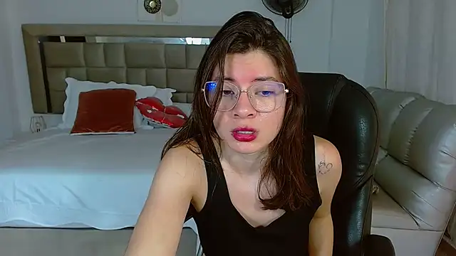 Snapshot of zoecruzz chatting on 14, 1, 2026 zoecruzz online show from 14, 1, 2026