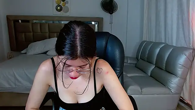 Snapshot of zoecruzz chatting on 11, 2, 2026 zoecruzz online show from 11, 2, 2026