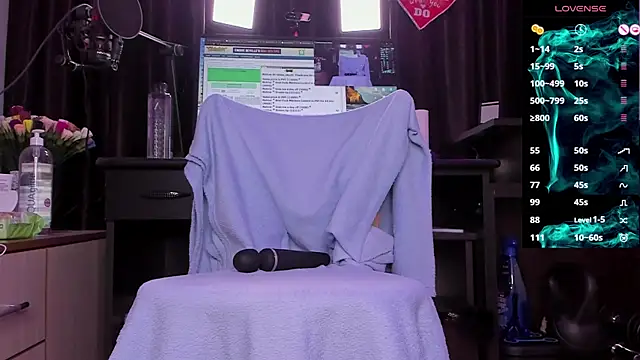 Raissa sky26 online show from 28, 12, 2024