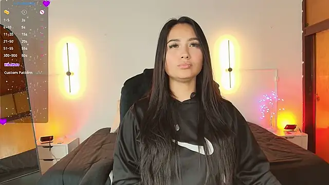 Snapshot of _gaby2 chatting on 7, 3, 2025 gaby2 online show from 7, 3, 2025