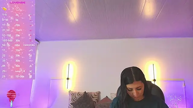 Snapshot of _gaby2 chatting on 11, 10, 2025 gaby2 online show from 11, 10, 2025