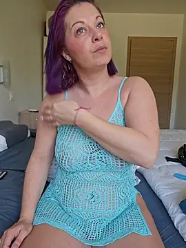 Chaudesquirt online show from 31, 3, 2026