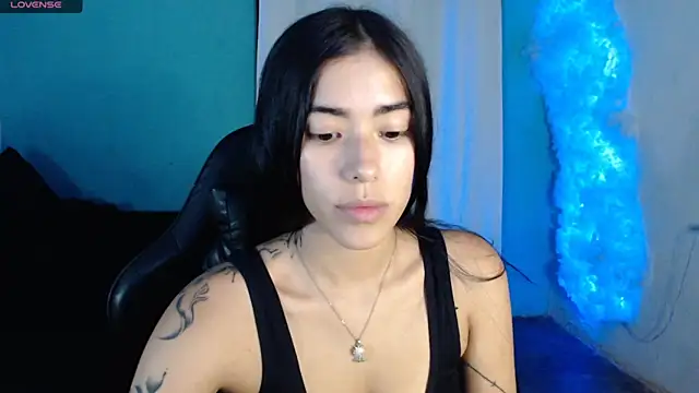 LESLIEBLACK  online show from 2, 4, 2026