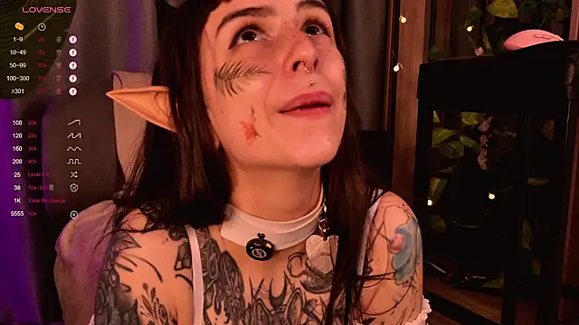 MichaellaMoon online show from 5, 12, 2024