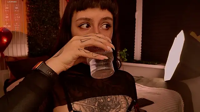 MichaellaMoon online show from 13, 2, 2026