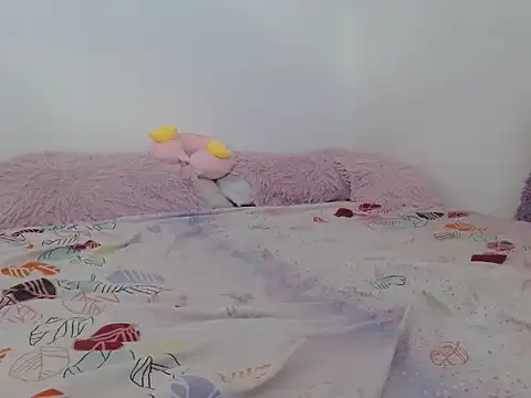 milfevha online show from 13, 12, 2025