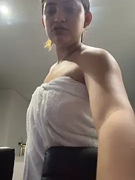 Isa squirt1 online show from 29, 7, 2026
