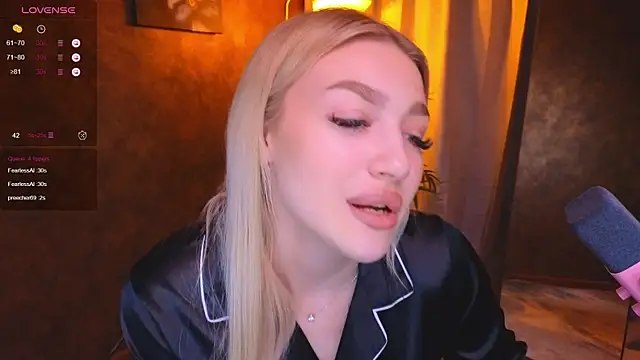 Ella Milla online show from 14, 1, 2025