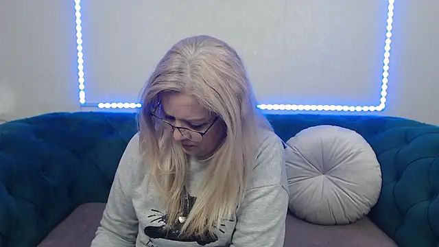 Snapshot of IvanaCharm chatting on 29, 4, 2026 IvanaCharm online show from 29, 4, 2026