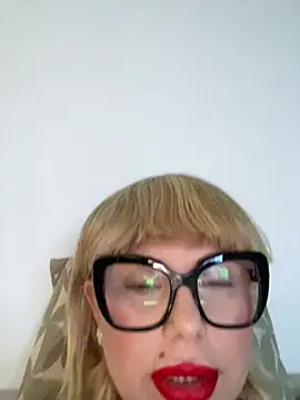 Snapshot of luna_14 chatting on 13, 7, 2026 luna 14 online show from 13, 7, 2026