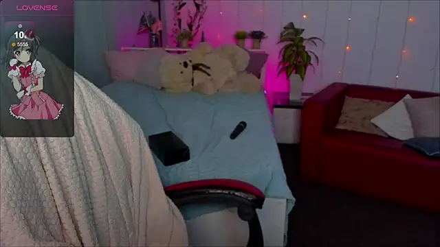 Snapshot of Makima_lee chatting on 8, 12, 2024 Makima lee online show from 8, 12, 2024