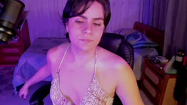 isabelacooperr online show from 14, 6, 2026