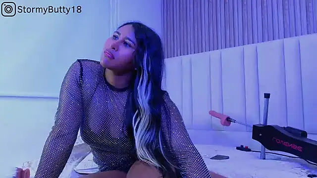 StormyButty18 online show from 24, 2, 2025