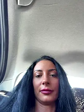 Snapshot of FeetVibe chatting on 3, 7, 2026 FeetVibe online show from 3, 7, 2026