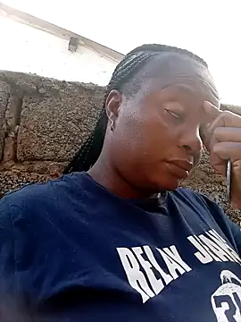 Snapshot of Sexyebonyxxx87 chatting on 6, 10, 2025 Sexyebonyxxx87 online show from 6, 10, 2025