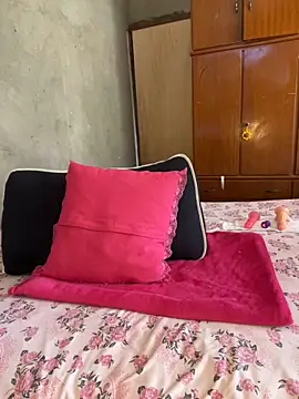 Snapshot of RuivaRaposinha chatting on 24, 1, 2025 RuivaRaposinha online show from 24, 1, 2025